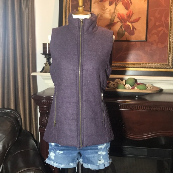 ๐ธ๐ผ๐บ Lemon Tart Puffer Vest ๐ธ๐ผ๐บ - Picture 6 of 10